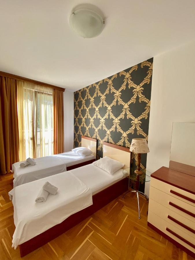 Apartments First Line Petrovac Ngoại thất bức ảnh