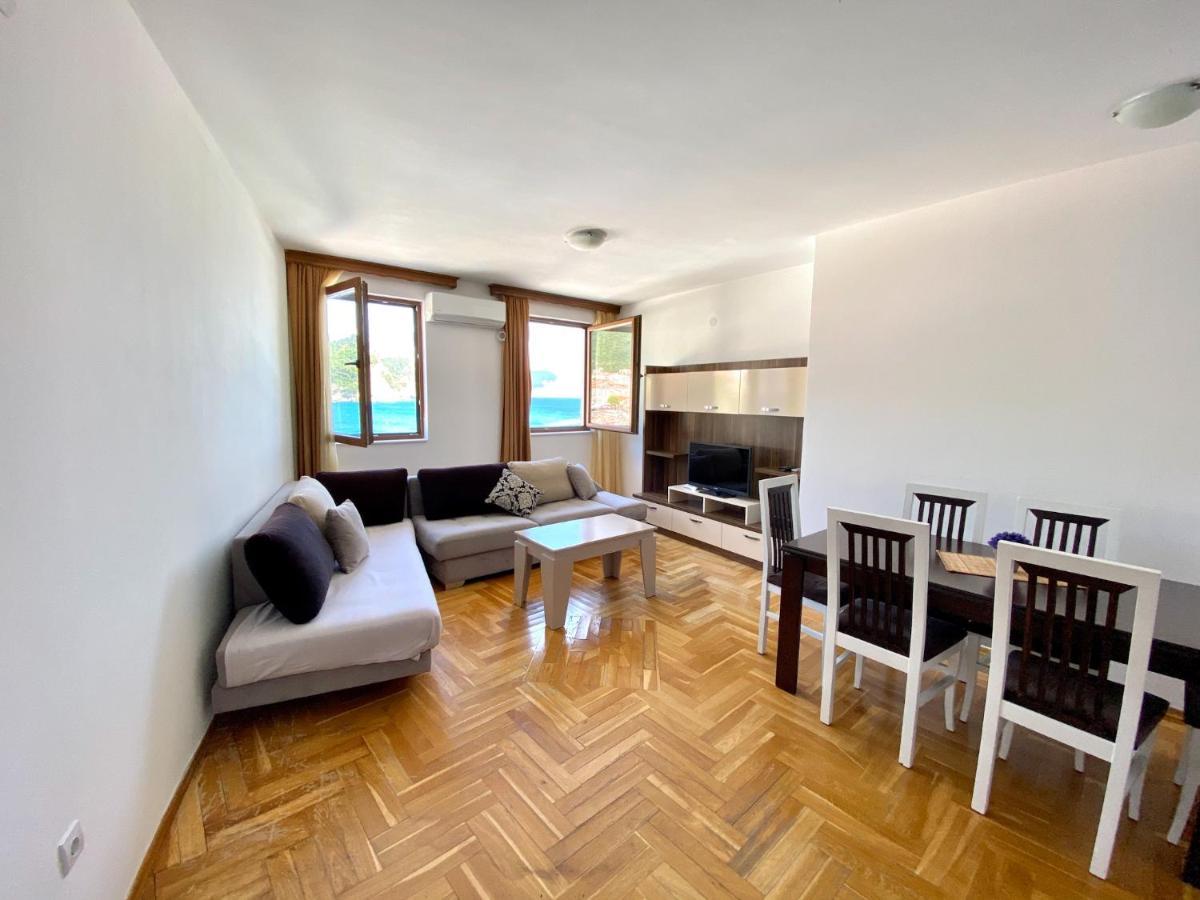 Apartments First Line Petrovac Ngoại thất bức ảnh