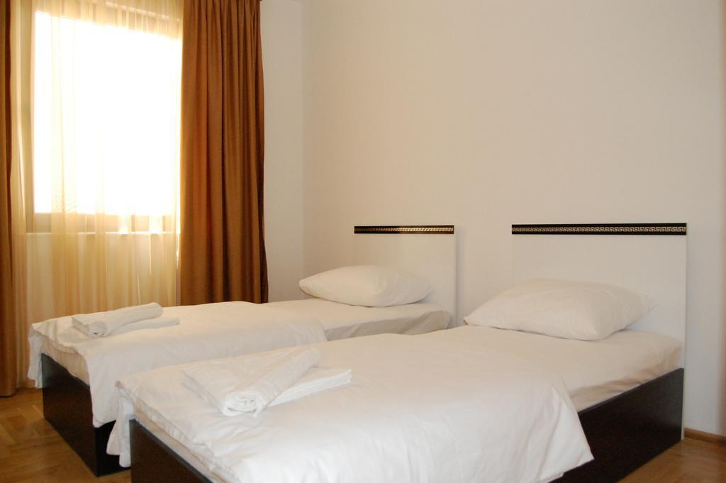 Apartments First Line Petrovac Phòng bức ảnh