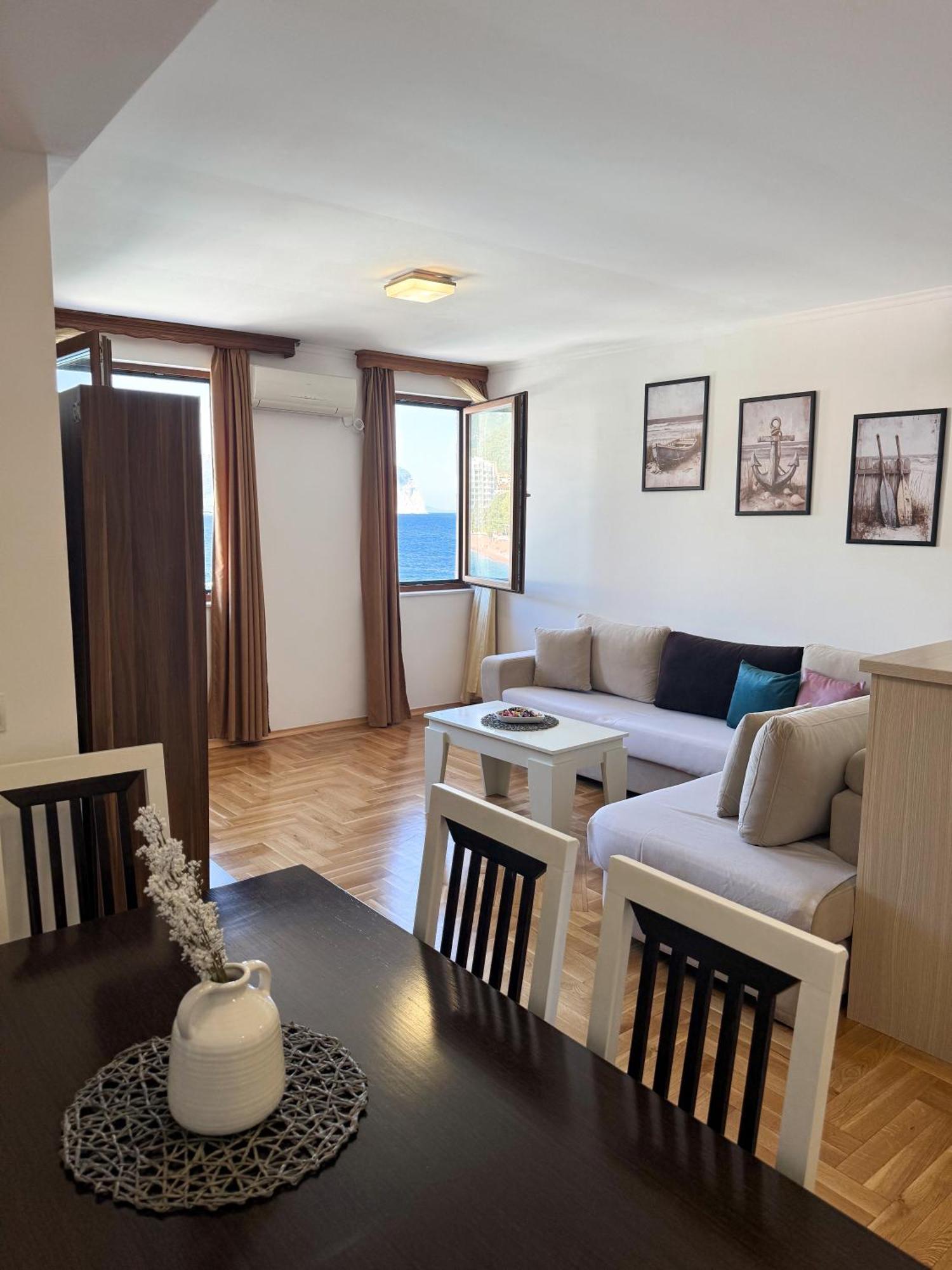 Apartments First Line Petrovac Ngoại thất bức ảnh